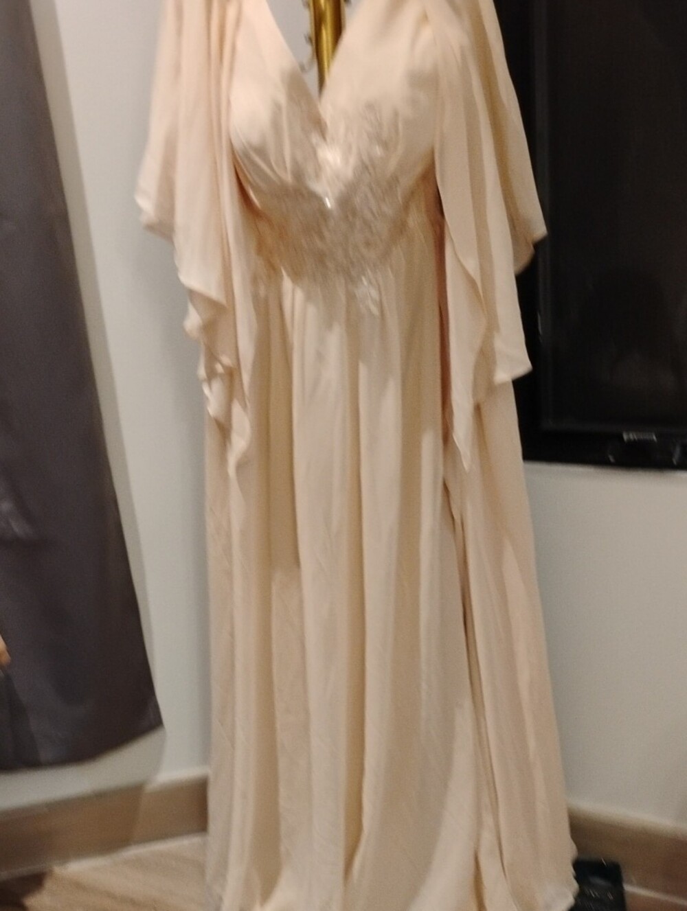 Elegant Women's Cream Evening Gown